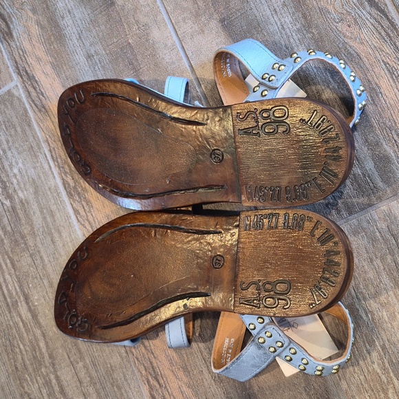 7/7.5 A.S. 98 Glenny Strappy Supple Leather Studded Detail Sandals - Picture 7 of 15